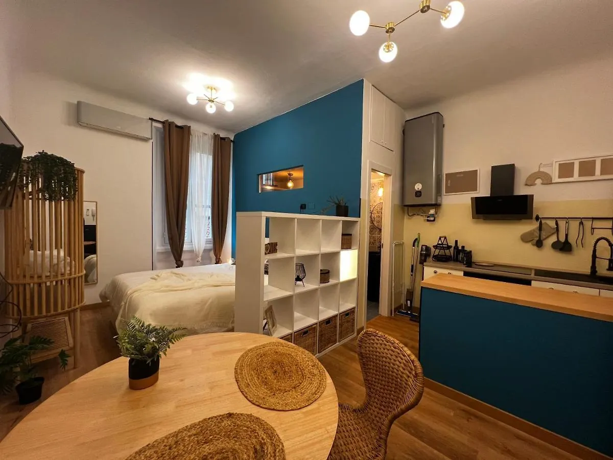 Regina Milano Ai Navigli - Sky Tv, Wifi And Breakfast Box location