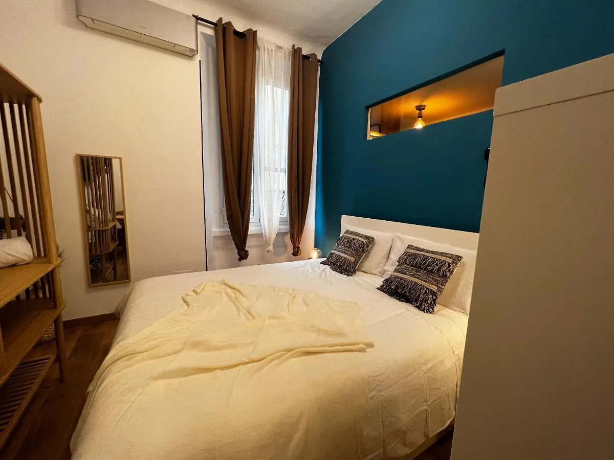 Regina Milano Ai Navigli - Sky Tv, Wifi And Breakfast Box Apartment